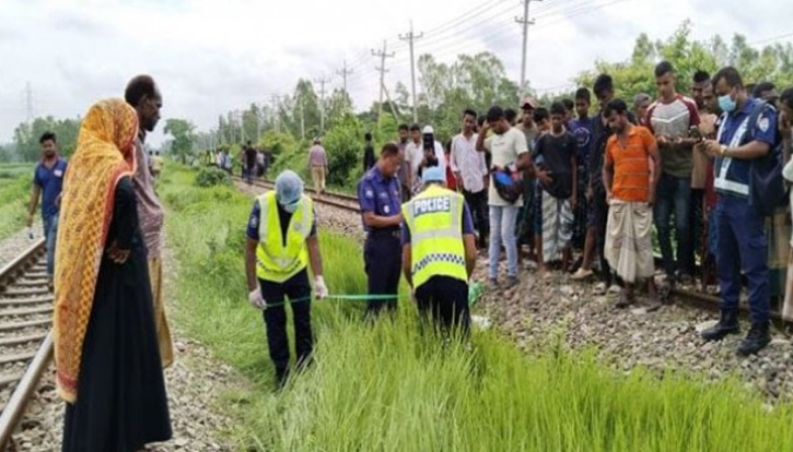 নরসিংদীতে ট্রেনে কাটা পড়ে নিহত ৫