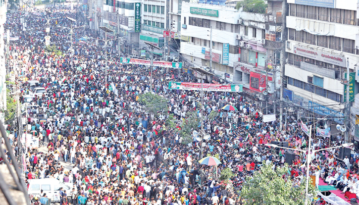 সরকার যাতে নিজেরাই ব্যর্থতার কারণ হয়ে না দাঁড়ায়: তারেক রহমান