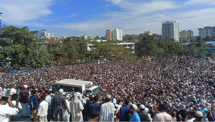 চট্টগ্রামে আইনজীবী সাইফুলের জানাজা সম্পন্ন