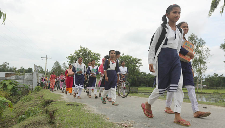 শিক্ষাপ্রতিষ্ঠানে কমতে পারে এ বছরের গ্রীষ্মের ছুটি